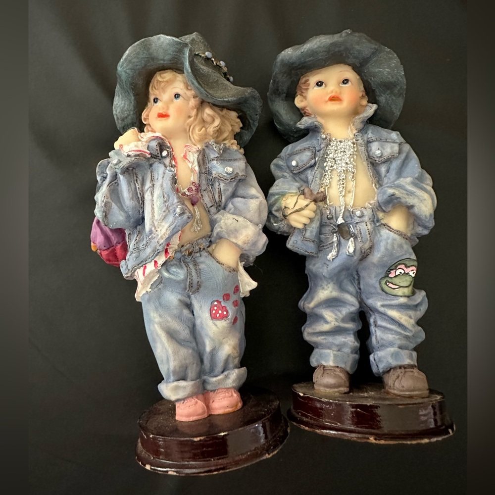 Set of 2 Meerchi Ceramic MRH Cowgirl Dolls Becky and Leslie